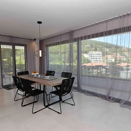 Bella Vista 1 Villa Icici